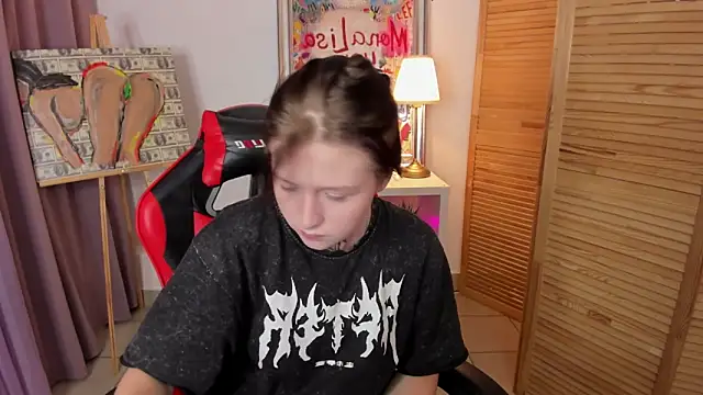 Snapshot of ayakskalermonss chatting on October 14, 2025, 8:15 am ayakskalermonss online show from October 14, 2025, 8:15 am