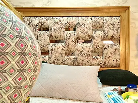 ZOLEY WATSON online show from February 16, 2026, 3:02 am