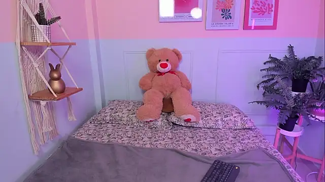 Snapshot of Camila_Rivers chatting on March 10, 2026, 4:17 am Camila Rivers online show from March 10, 2026, 4:17 am