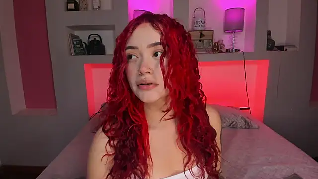 Camila Rivers online show from June 25, 2026, 12:31 pm