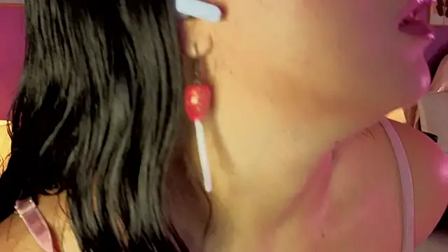 Snapshot of LiLLiAnderson chatting on September 15, 2025, 11:54 am LiLLiAnderson online show from September 15, 2025, 11:54 am