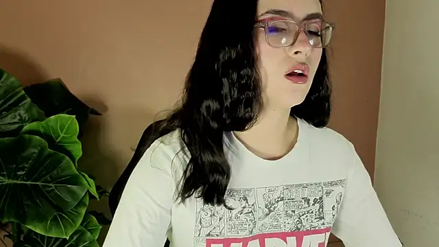 Snapshot of LiLLiAnderson chatting on September 26, 2025, 11:25 am LiLLiAnderson online show from September 26, 2025, 11:25 am