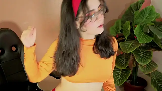 Snapshot of LiLLiAnderson chatting on October 4, 2025, 11:41 am LiLLiAnderson online show from October 4, 2025, 11:41 am