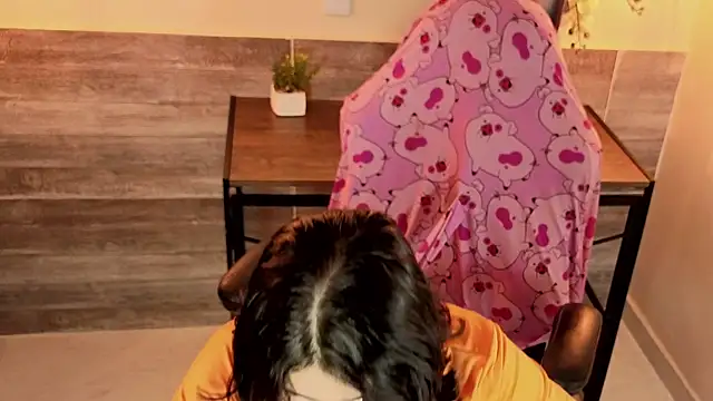 Snapshot of LiLLiAnderson chatting on October 11, 2025, 11:42 am LiLLiAnderson online show from October 11, 2025, 11:42 am