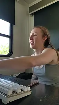 bmorganne420 online show from February 1, 2026, 5:33 pm