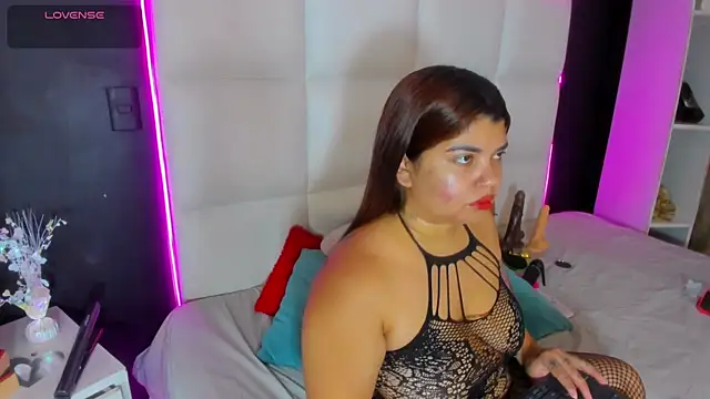 Gigi duran online show from July 30, 2026, 6:23 am