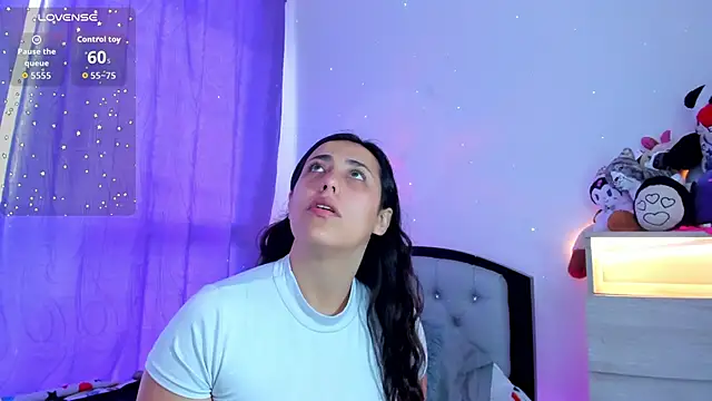 my aleja  online show from February 6, 2026, 1:14 pm