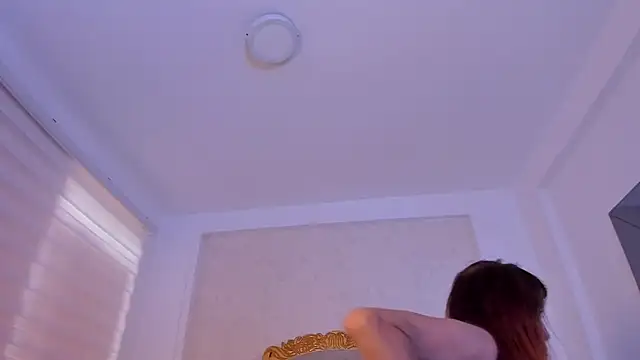 BestLadyMature online show from May 8, 2026, 7:52 pm