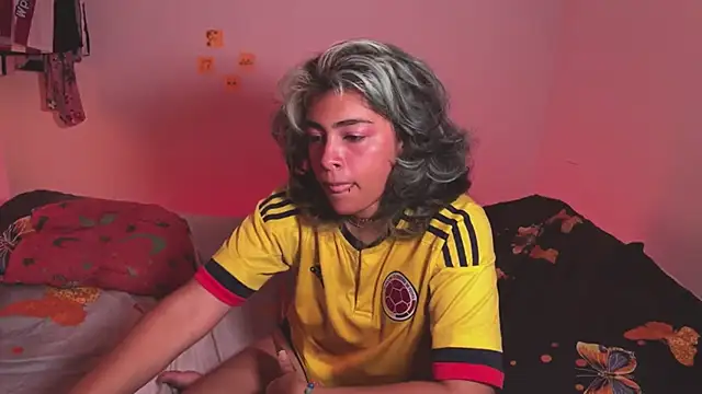 Snapshot of Andrewpetrikov_ chatting on September 12, 2025, 7:14 pm Andrewpetrikov online show from September 12, 2025, 7:14 pm