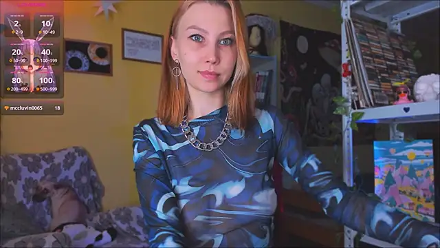 Snapshot of Nicole_matt chatting on September 18, 2025, 2:35 am Nicole matt online show from September 18, 2025, 2:35 am