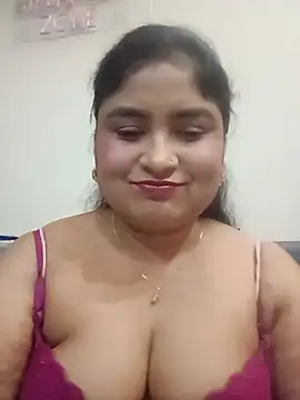 hornyriyanka online show from June 30, 2026, 3:07 am