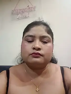 hornyriyanka online show from July 4, 2026, 2:40 am