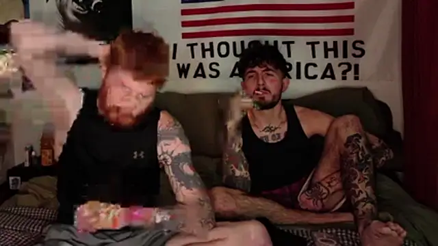 Snapshot of Magnetic127 chatting on November 19, 2025, 8:14 am Magnetic127 online show from November 19, 2025, 8:14 am