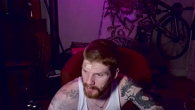 Snapshot of Magnetic127 chatting on March 6, 2026, 10:34 am Magnetic127 online show from March 6, 2026, 10:34 am