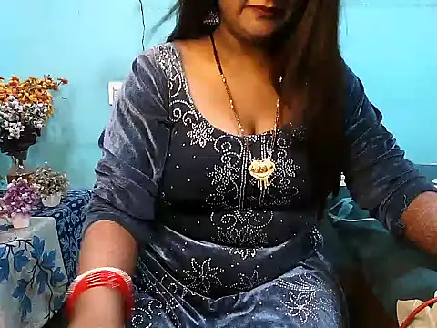 Snapshot of PREETI_BABY chatting on October 11, 2025, 4:44 am PREETI BABY online show from October 11, 2025, 4:44 am