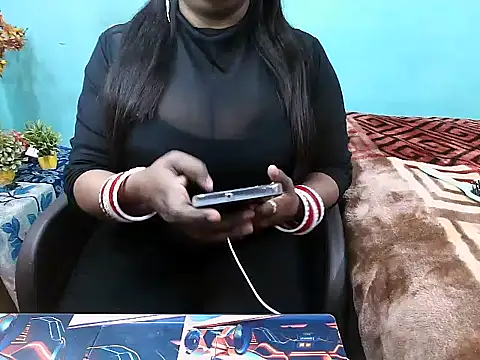 PREETI BABY online show from November 20, 2025, 4:23 am