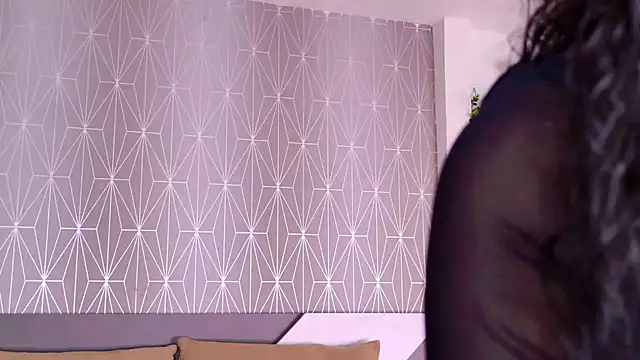 Snapshot of Celine_Lee chatting on October 30, 2025, 5:35 pm Celine Lee online show from October 30, 2025, 5:35 pm