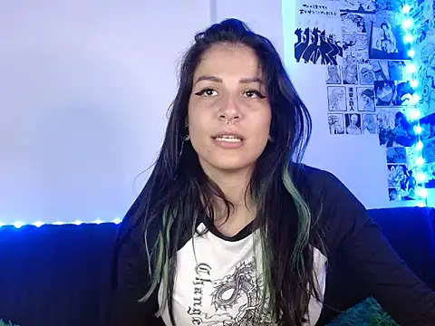 Snapshot of Chloe_paytone chatting on October 6, 2025, 11:24 pm Chloe paytone online show from October 6, 2025, 11:24 pm