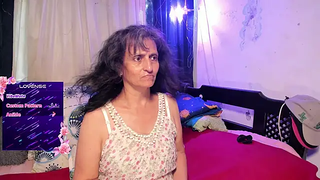 LadyPilar online show from September 10, 2025, 8:31 pm