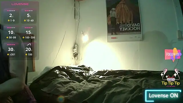 Sexxxx Paradise online show from October 13, 2025, 3:45 pm