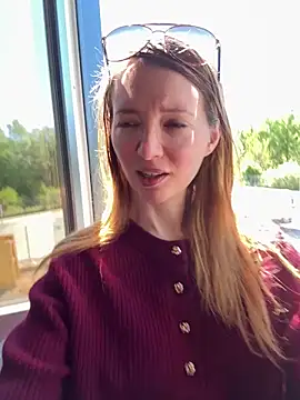 FayeFlame online show from May 8, 2026, 8:52 am