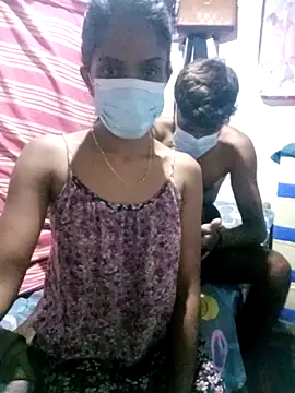 Snapshot of BabyHansi chatting on October 9, 2025, 4:05 pm BabyHansi online show from October 9, 2025, 4:05 pm