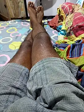 BabyHansi online show from December 14, 2025, 4:12 pm