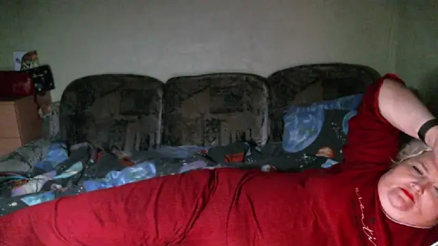 Snapshot of Lana555 chatting on September 27, 2025, 11:32 pm Lana555 online show from September 27, 2025, 11:32 pm