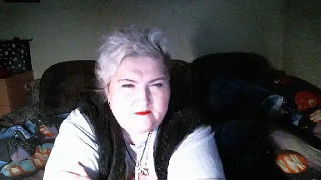 Snapshot of Lana555 chatting on October 1, 2025, 9:21 pm Lana555 online show from October 1, 2025, 9:21 pm