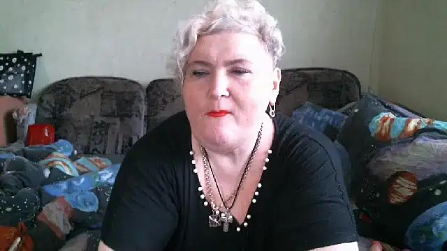 Snapshot of Lana555 chatting on October 10, 2025, 12:04 pm Lana555 online show from October 10, 2025, 12:04 pm