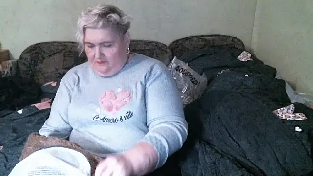 Snapshot of Lana555 chatting on November 1, 2025, 5:48 pm Lana555 online show from November 1, 2025, 5:48 pm