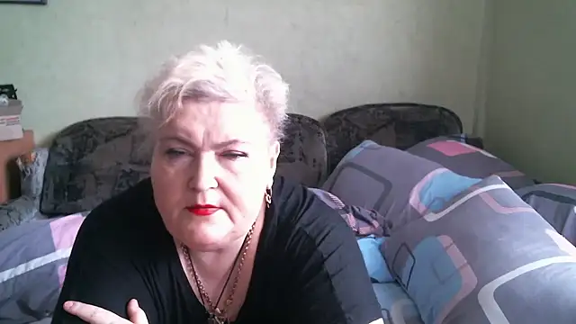 Snapshot of Lana555 chatting on May 10, 2026, 9:03 am Lana555 online show from May 10, 2026, 9:03 am