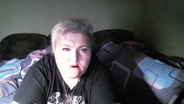 Snapshot of Lana555 chatting on May 18, 2026, 10:26 pm Lana555 online show from May 18, 2026, 10:26 pm