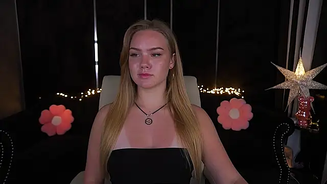 CelesteNoir online show from May 25, 2026, 6:03 pm