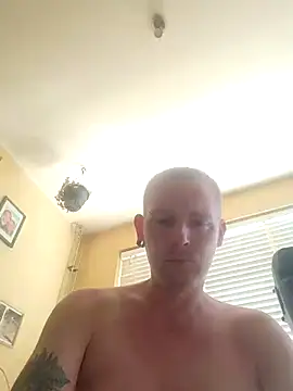 piercingpik online show from June 26, 2026, 10:08 am