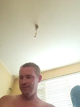 piercingpik online show from August 3, 2026, 3:16 pm