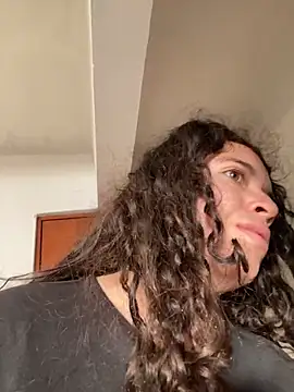 Lucy YupiSweet online show from December 20, 2025, 2:02 pm