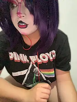 Lucy YupiSweet online show from May 6, 2026, 7:13 am