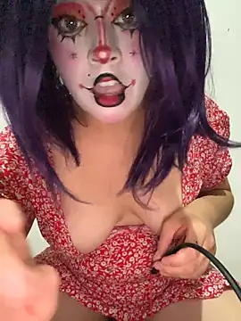 Lucy YupiSweet online show from May 7, 2026, 7:47 am