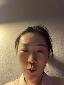 AikoYamada online show from February 8, 2026, 6:28 am