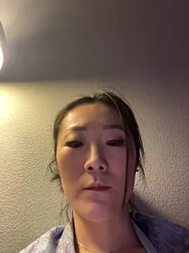 AikoYamada online show from February 10, 2026, 6:06 am