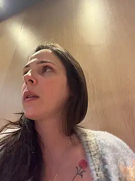 Lady LauraRose online show from March 24, 2026, 1:54 am