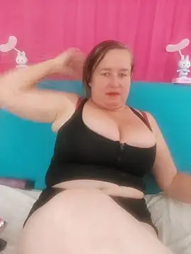 Snapshot of Miss-tetas chatting on September 28, 2025, 6:24 pm Miss-tetas online show from September 28, 2025, 6:24 pm