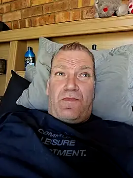 wallacelegend online show from February 3, 2026, 11:15 am