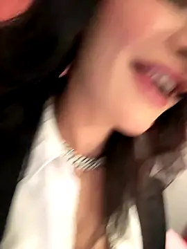 Snapshot of Ofcourseoneday chatting on October 4, 2025, 2:37 pm Ofcourseoneday online show from October 4, 2025, 2:37 pm