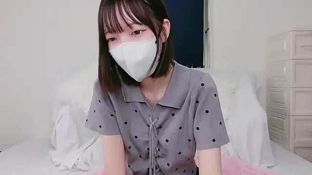 Snapshot of Azusa_128 chatting on October 2, 2025, 7:59 am Azusa 128 online show from October 2, 2025, 7:59 am