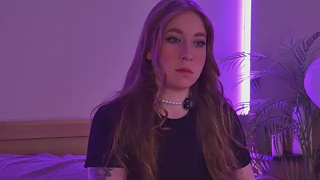 MiaEuphoria  online show from October 16, 2025, 3:29 am