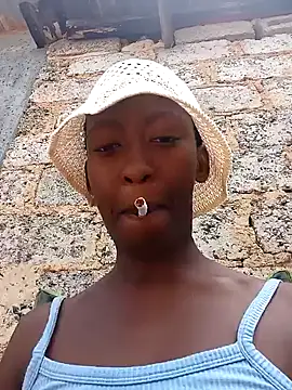 RFeltomWhitJ online show from September 23, 2025, 9:12 am