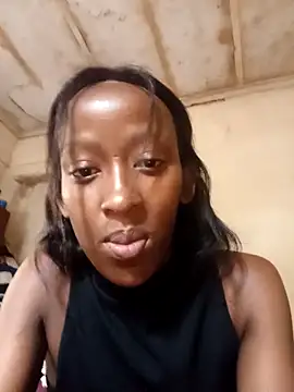 RFeltomWhitJ online show from December 21, 2025, 7:26 am