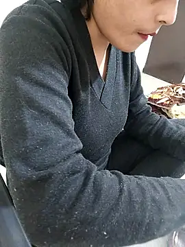 Pihu Chopra online show from December 22, 2025, 2:47 pm